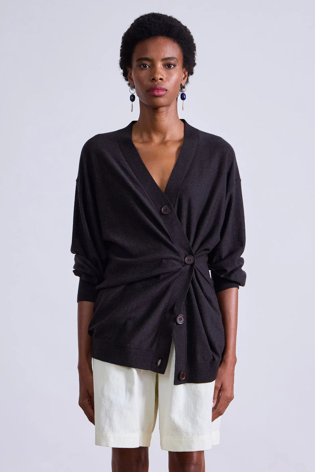 DRIPPY TISSUE CARDIGAN in black