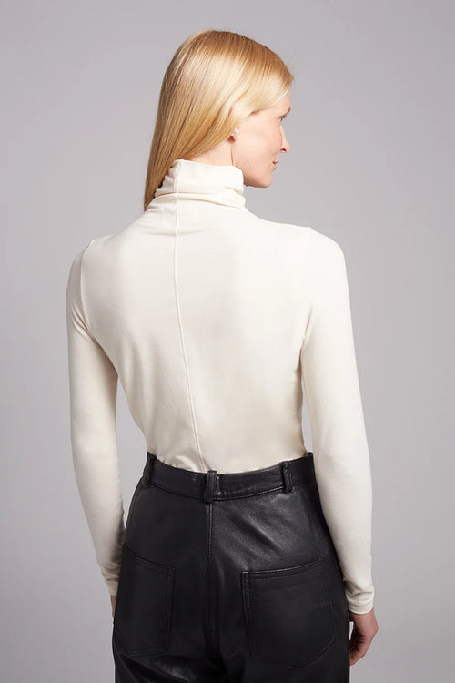 Ana T-Neck in Ivory
