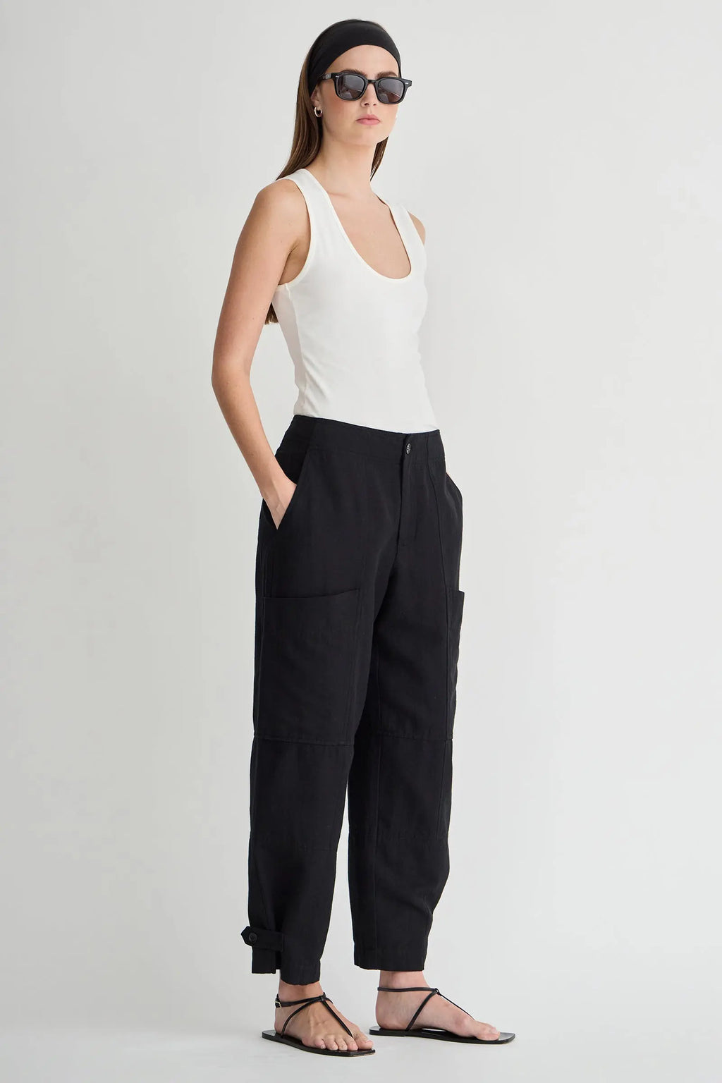 JUNA MID RISE RELAXED CARGO PANT