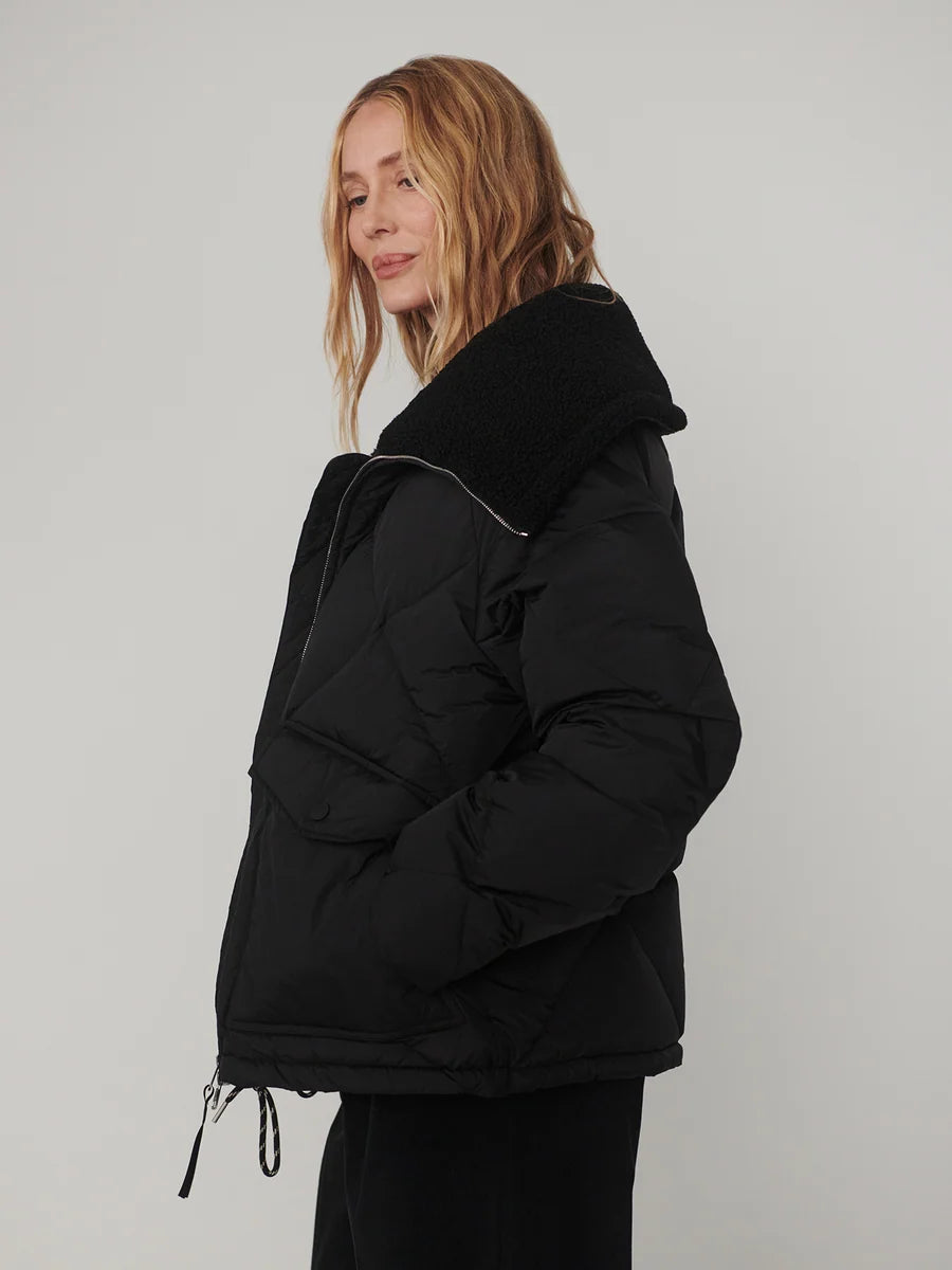holbrook down puffer coat in black
