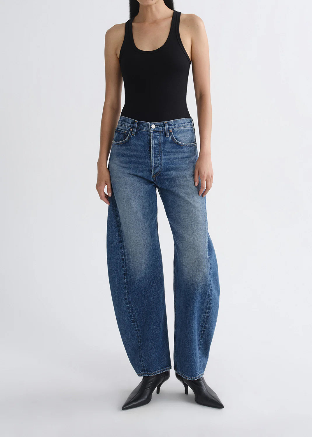 LUNA HIGH RISE PIECED TAPER JEAN