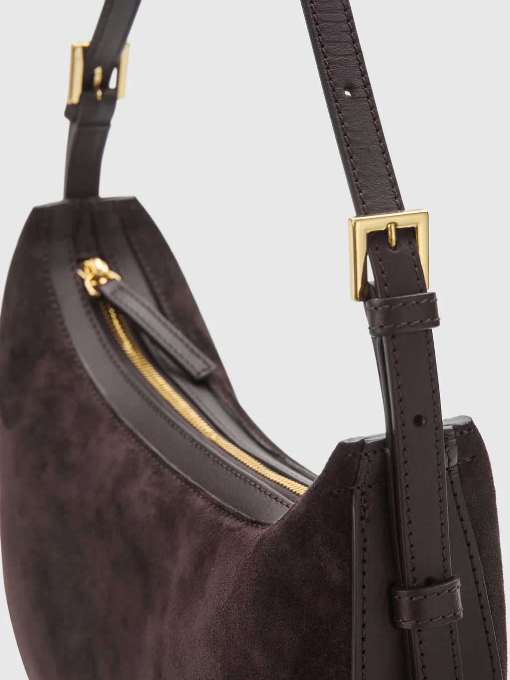 Liveri bag in walnut suede