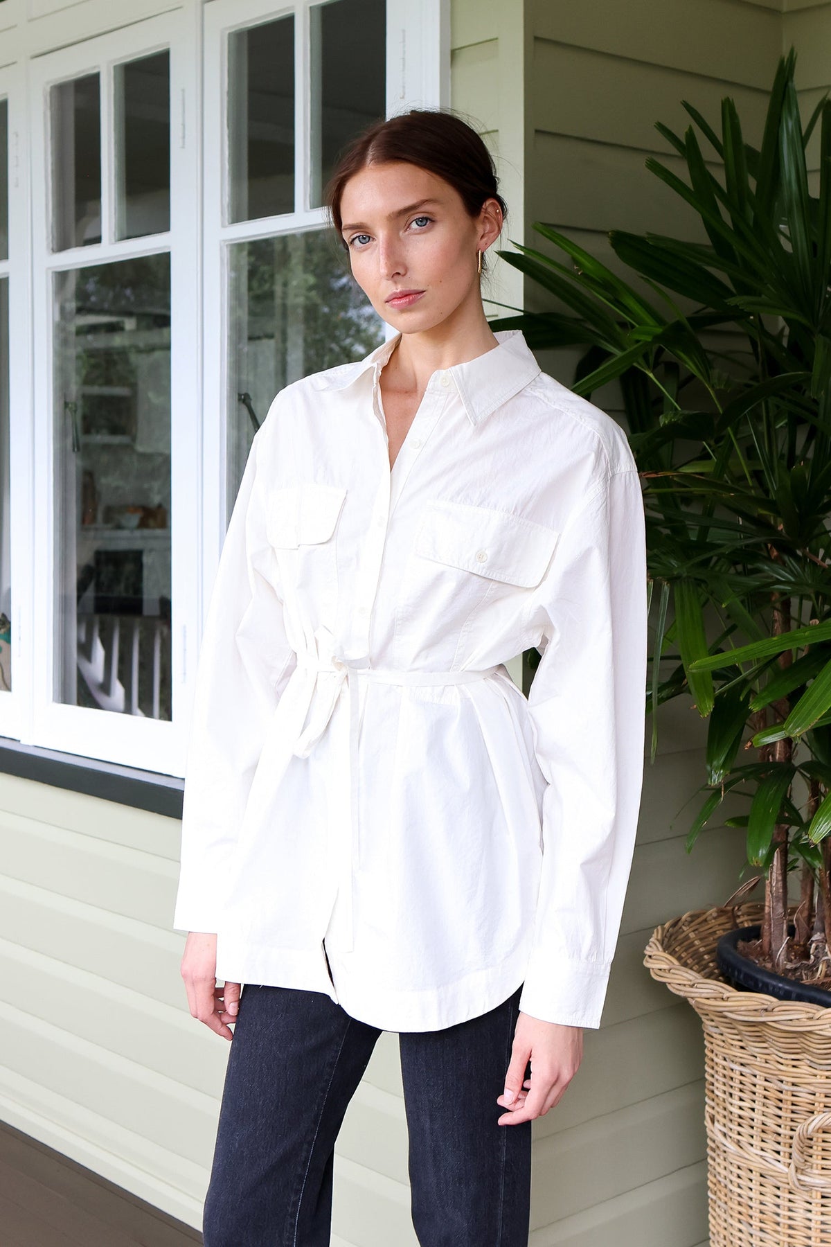 Flowe pocket button up in cream