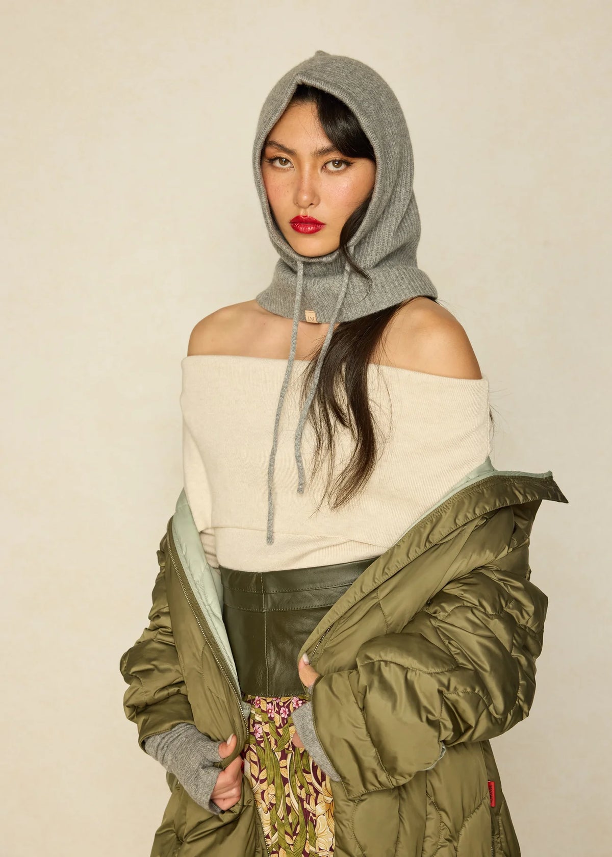 Ice Skate Hood in Mountain Peak