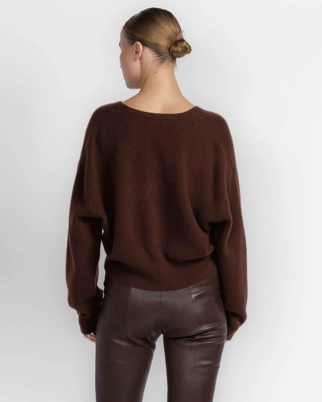 KODA WRAP CASHMERE SWEATER in CINNABAR