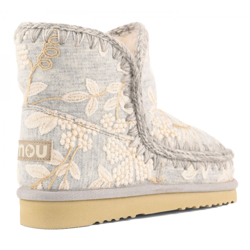 Eskimo 18 Heritage Bloom in Zinna Gris