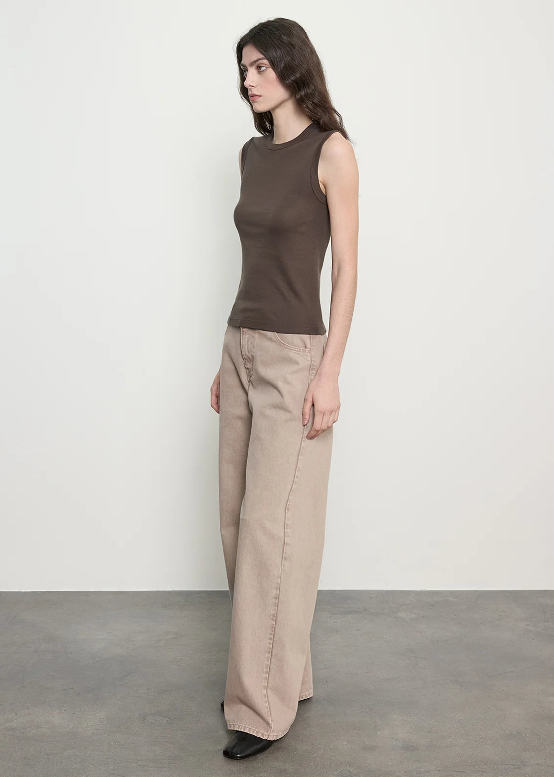 SUPIMA COTTON NEW CLASSIC SLEEVELESS TEE - espresso