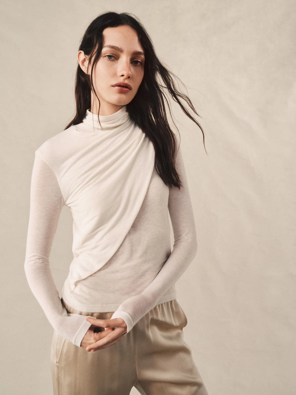 Sheer Cashmere Jersey Bandana Turtleneck - Off-white