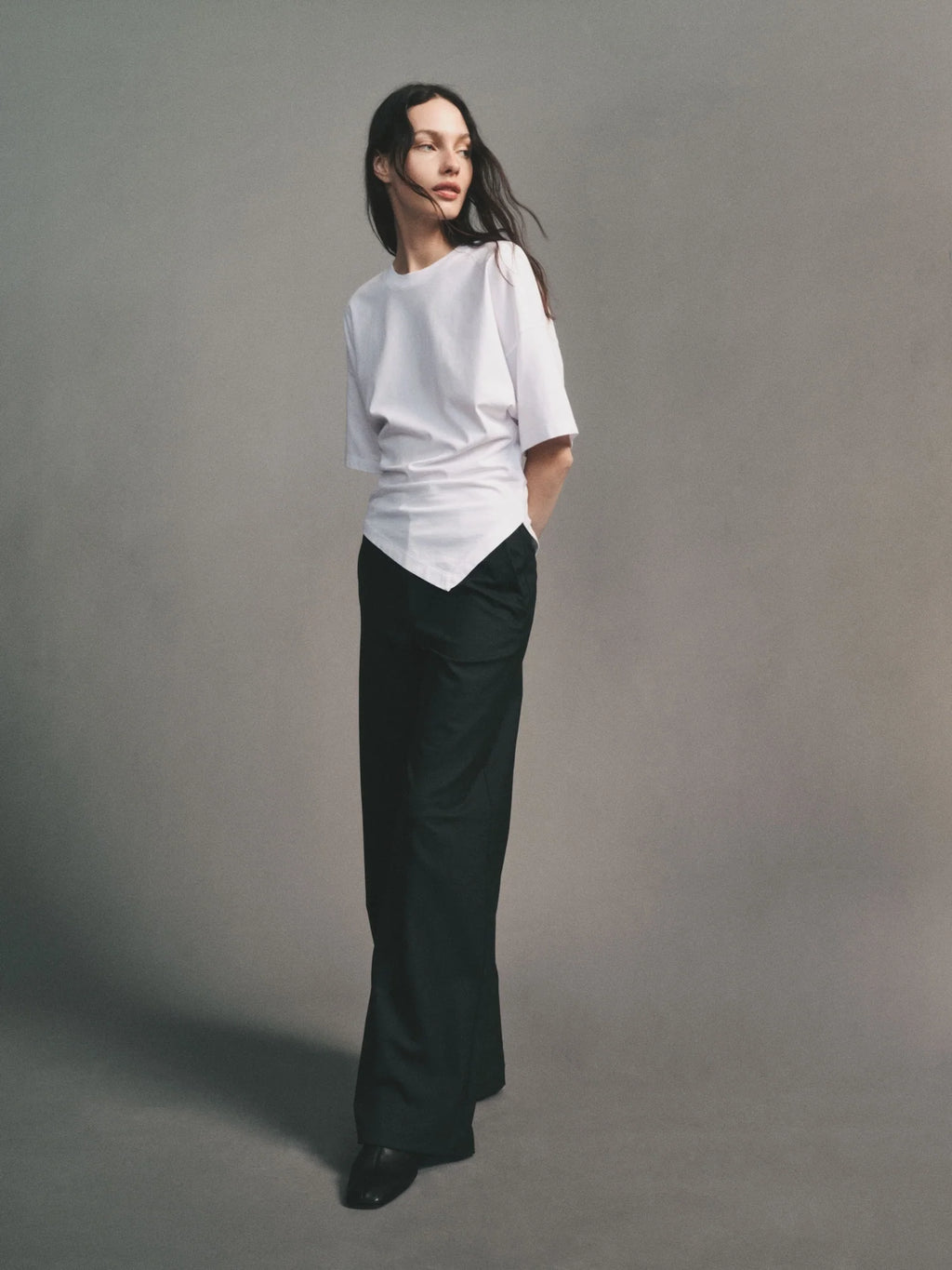 SUPIMA STRUCTURED JERSEY ASYMM TEE - white