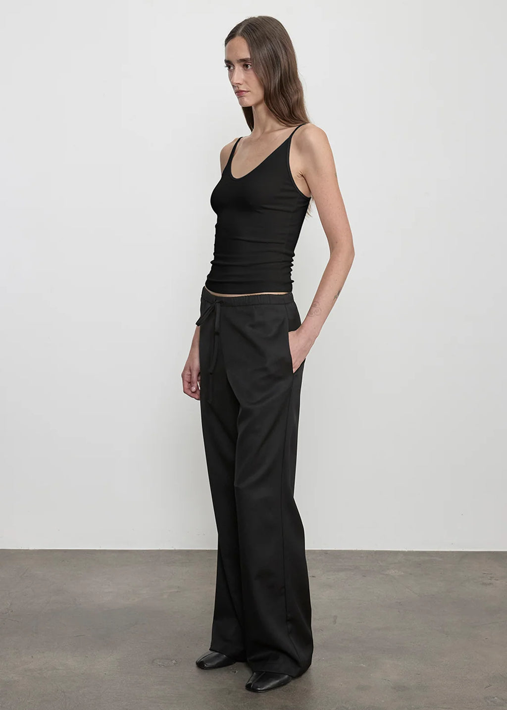 Fluid Silk Rib Cami in Black