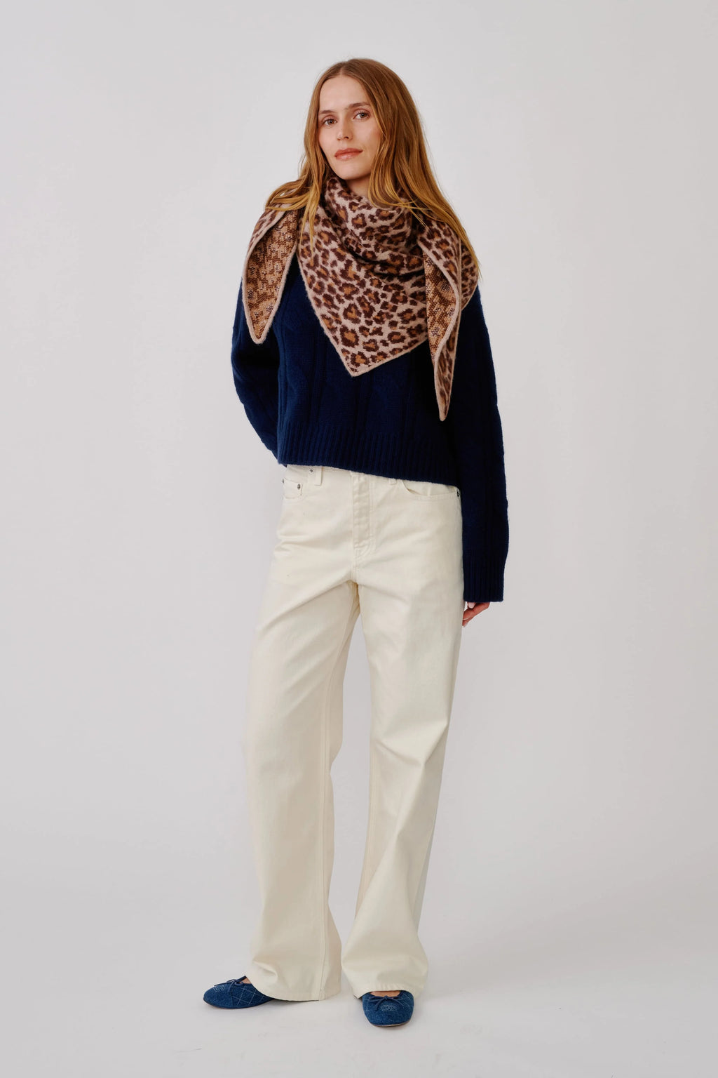 HARPER TRIANGLE LEOPARD SCARF