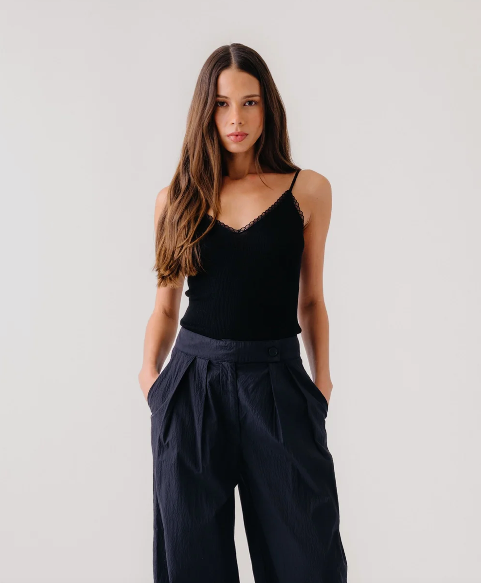 Ada V Neck With Lace