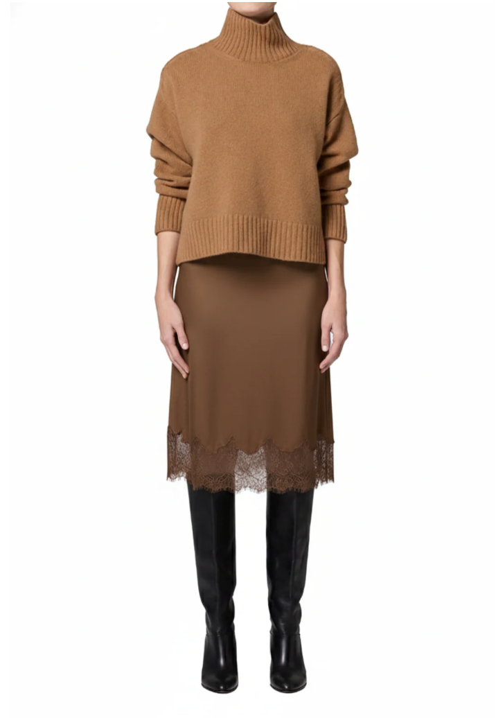 Lace Trimmed Skirt in Cocoa