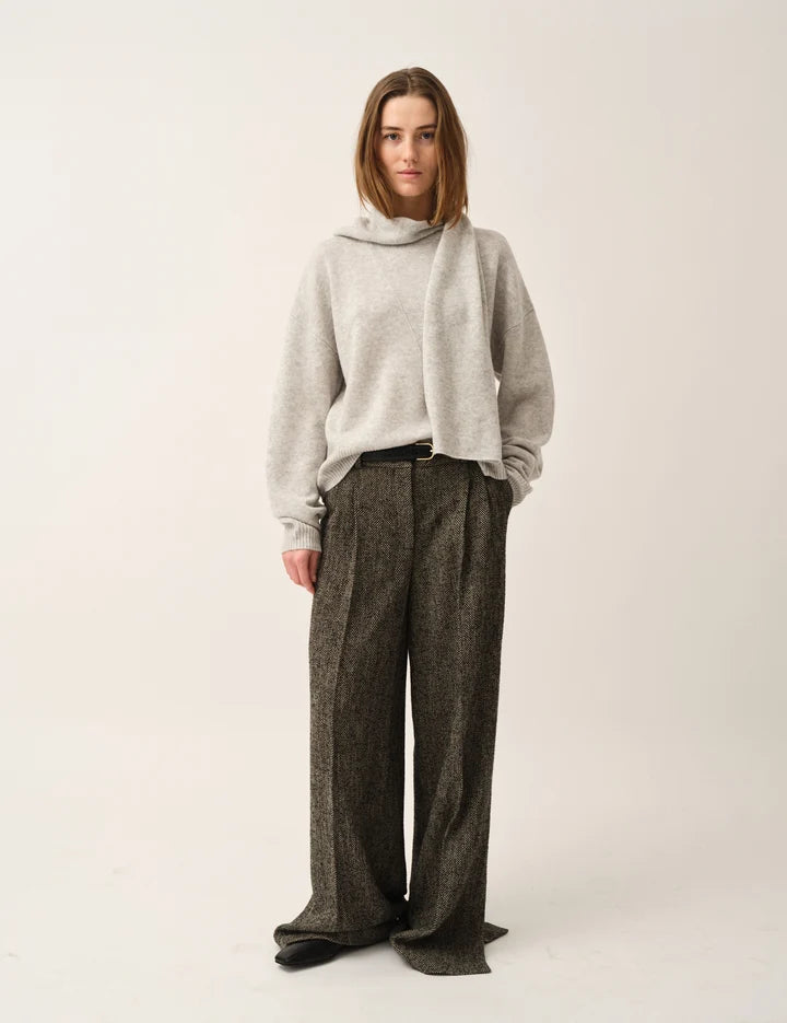 Volmer Scarf Sweater in HEATHER GREY MELANGE