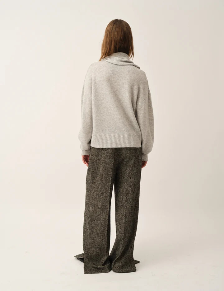 Volmer Scarf Sweater in HEATHER GREY MELANGE
