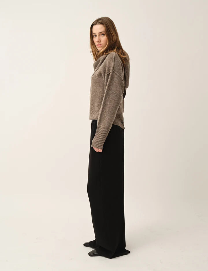 VOLMER BACK KNIT in brown